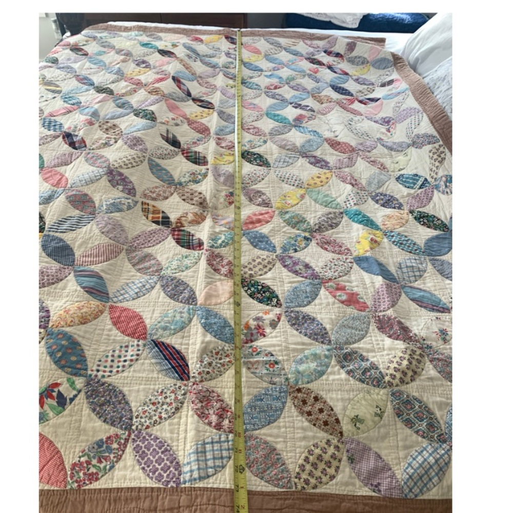 Vintage quilt flour sack hand sewn 52 by 76 Gorgeous 🧶🙌🏻